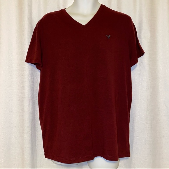 Men’s American Eagle Outfitters Burgundy Crewneck - Picture 3 of 15